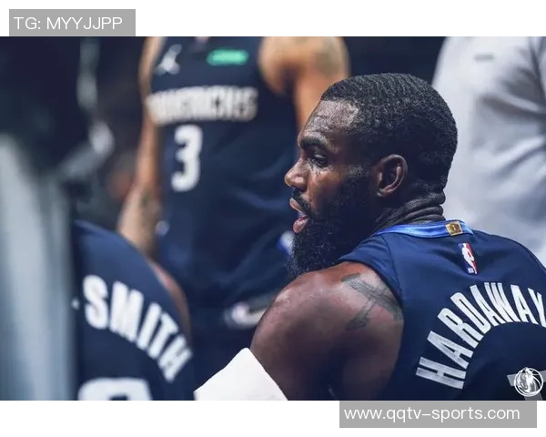 小哈达威神勇表现半场轰下17分其中次节独得12分三分球频频命中