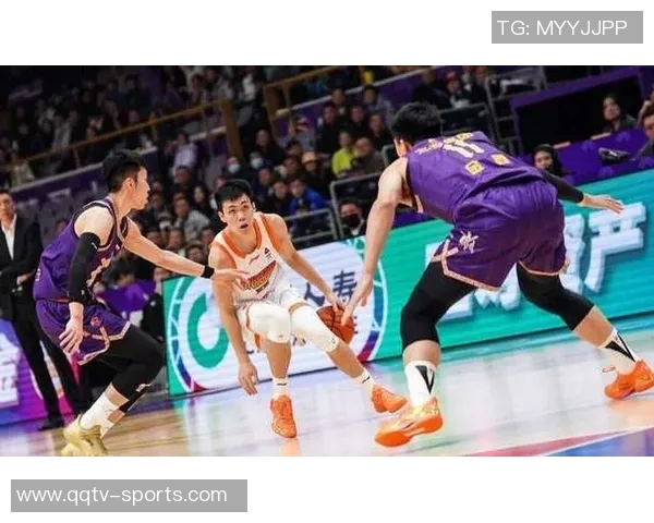 庞峥麟的篮球之路：顶级控卫如何在CBA闪耀如欧文般自由穿梭山东高速